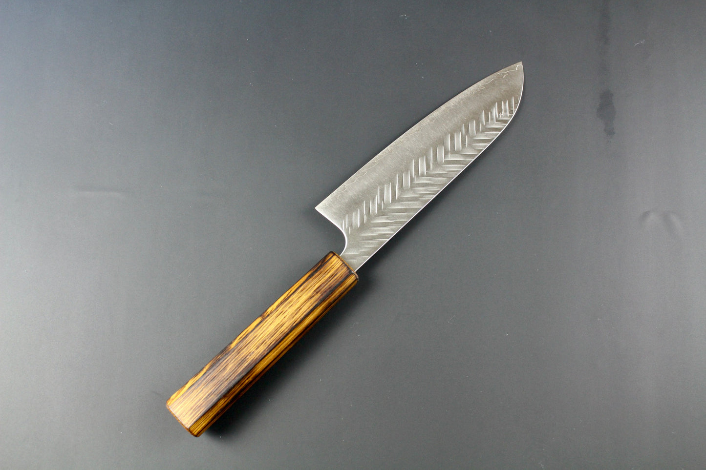 Yoshimi Kato - SG2 V hammered Santoku Knife 170mm with lacquered burned oak handle