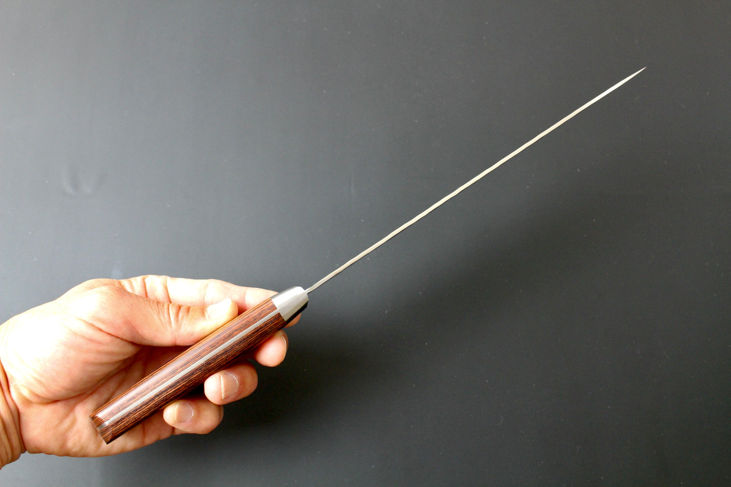 Mikazuki - VG10 hammered damascus Gyuto Knife  210mm