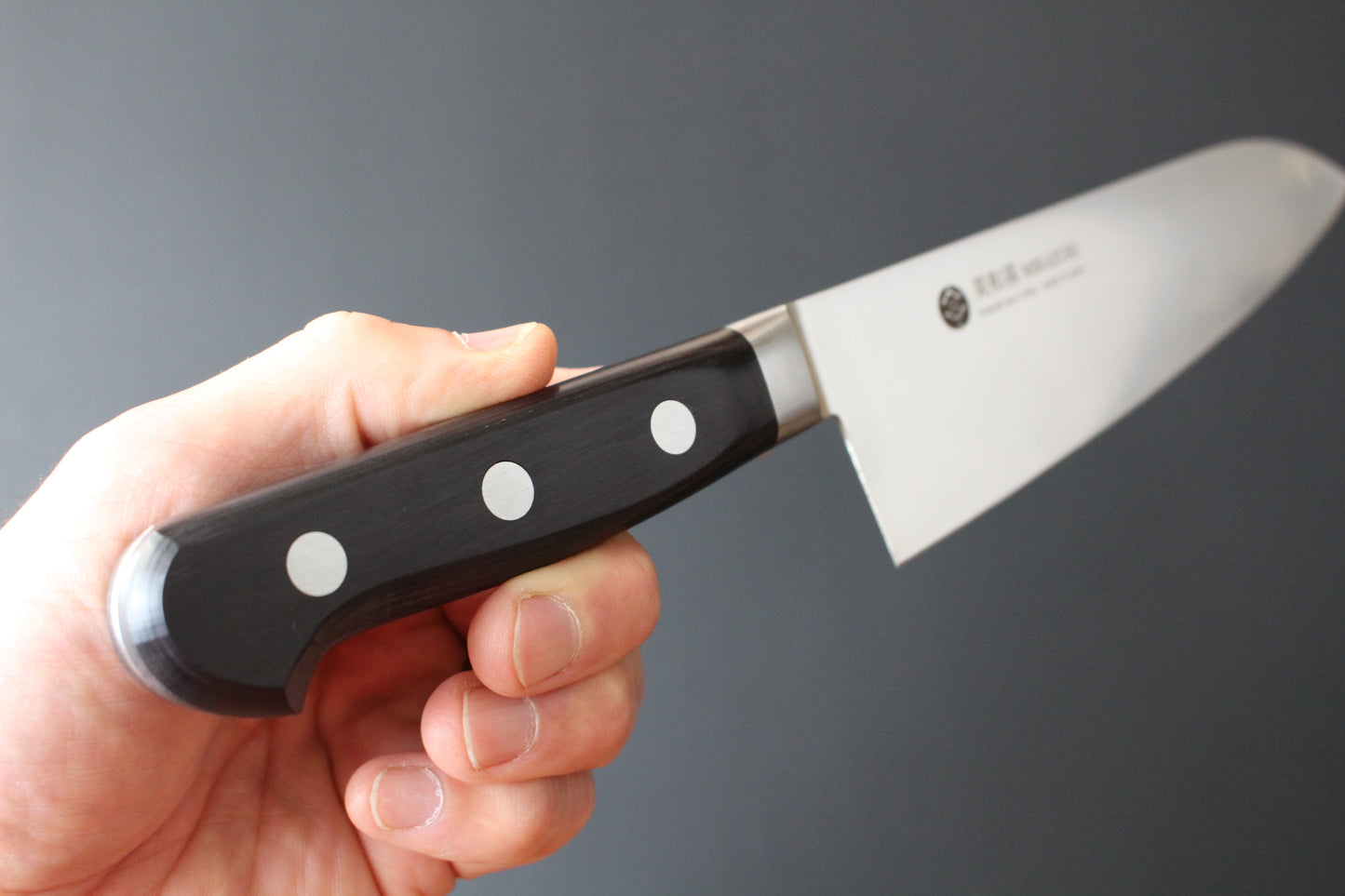 Mikazuki - AUS8 Pro series Santoku knife 180mm