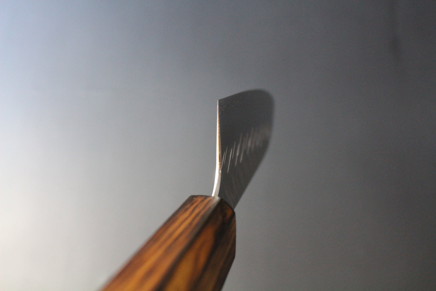 Yoshimi Kato - SG2 V hammered Santoku Knife 170mm with lacquered burned oak handle