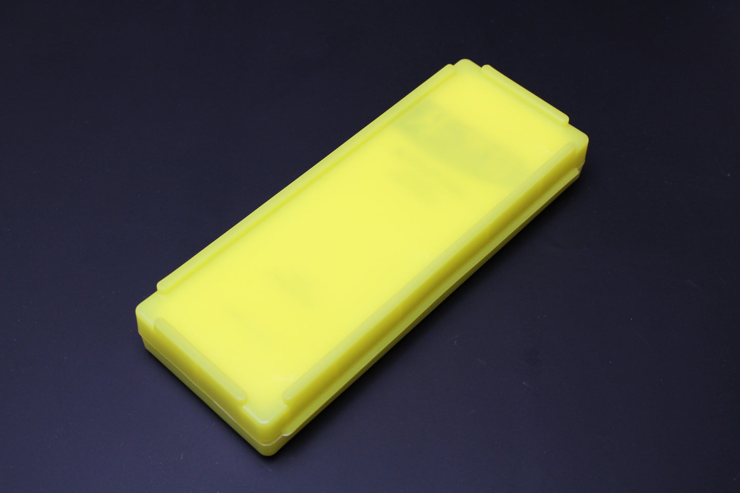 Shapton KUROMAKU SERIES ULTRA FINE POLISHING STONE Yellow #12000