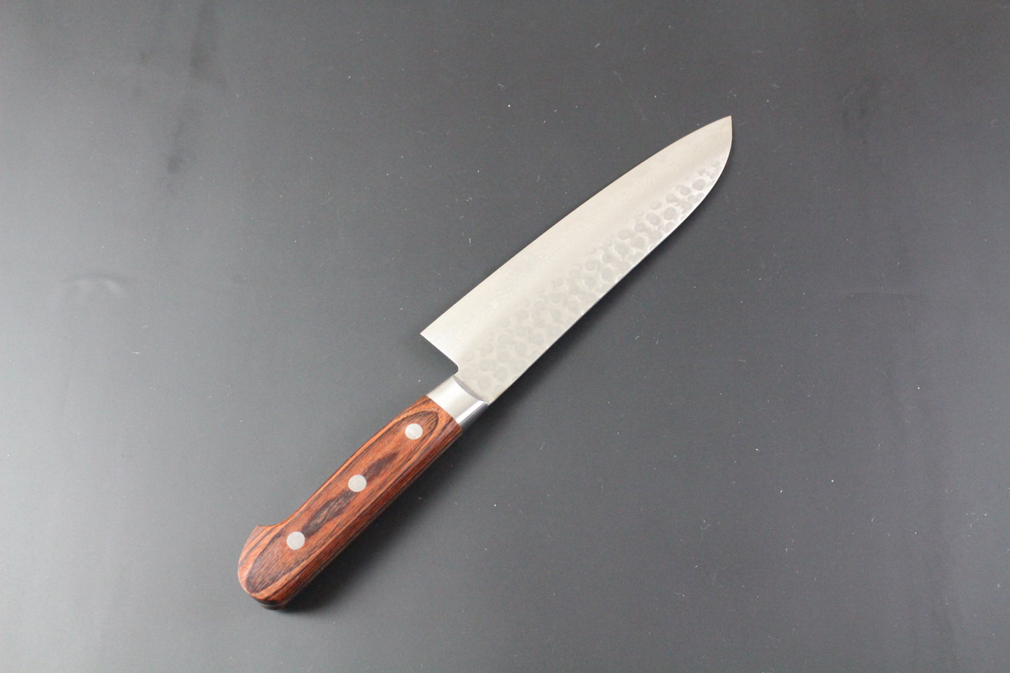 Mikazuki - VG10 hammered damascus Santoku Knife 180mm