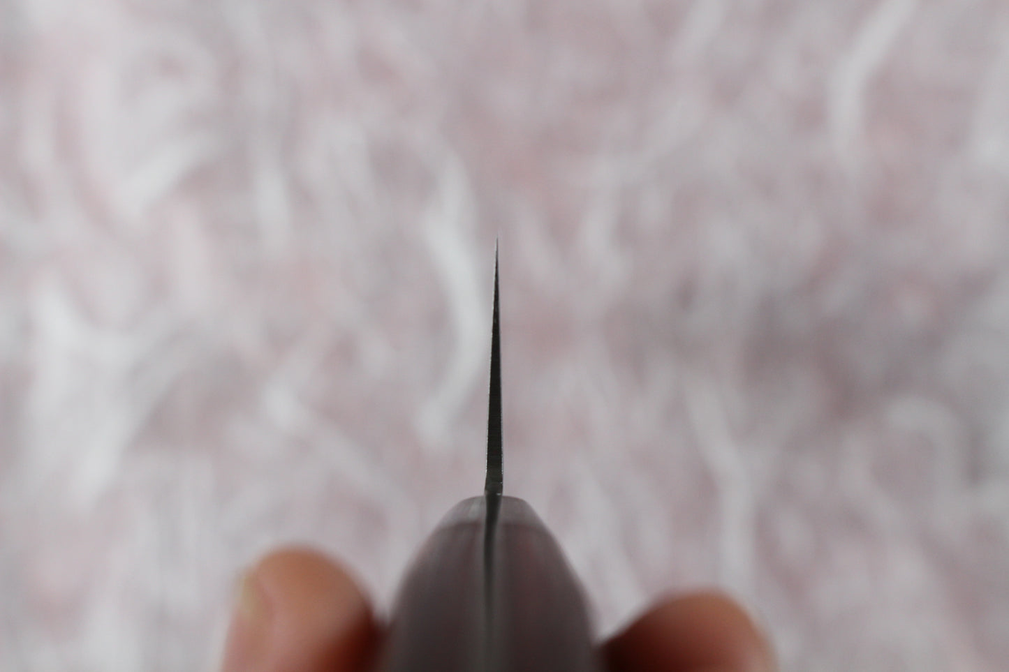 Mikazuki - VG10 hammered damascus Santoku Knife 180mm