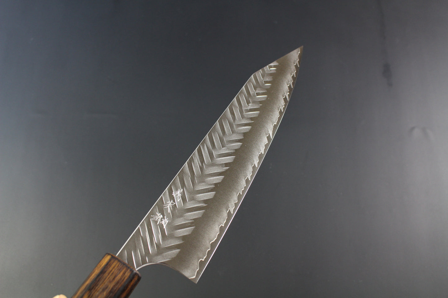 Yoshimi Kato - SG2 V hammered kiritsuke Gyuto Knife  210mm with lacquered burned oak handle