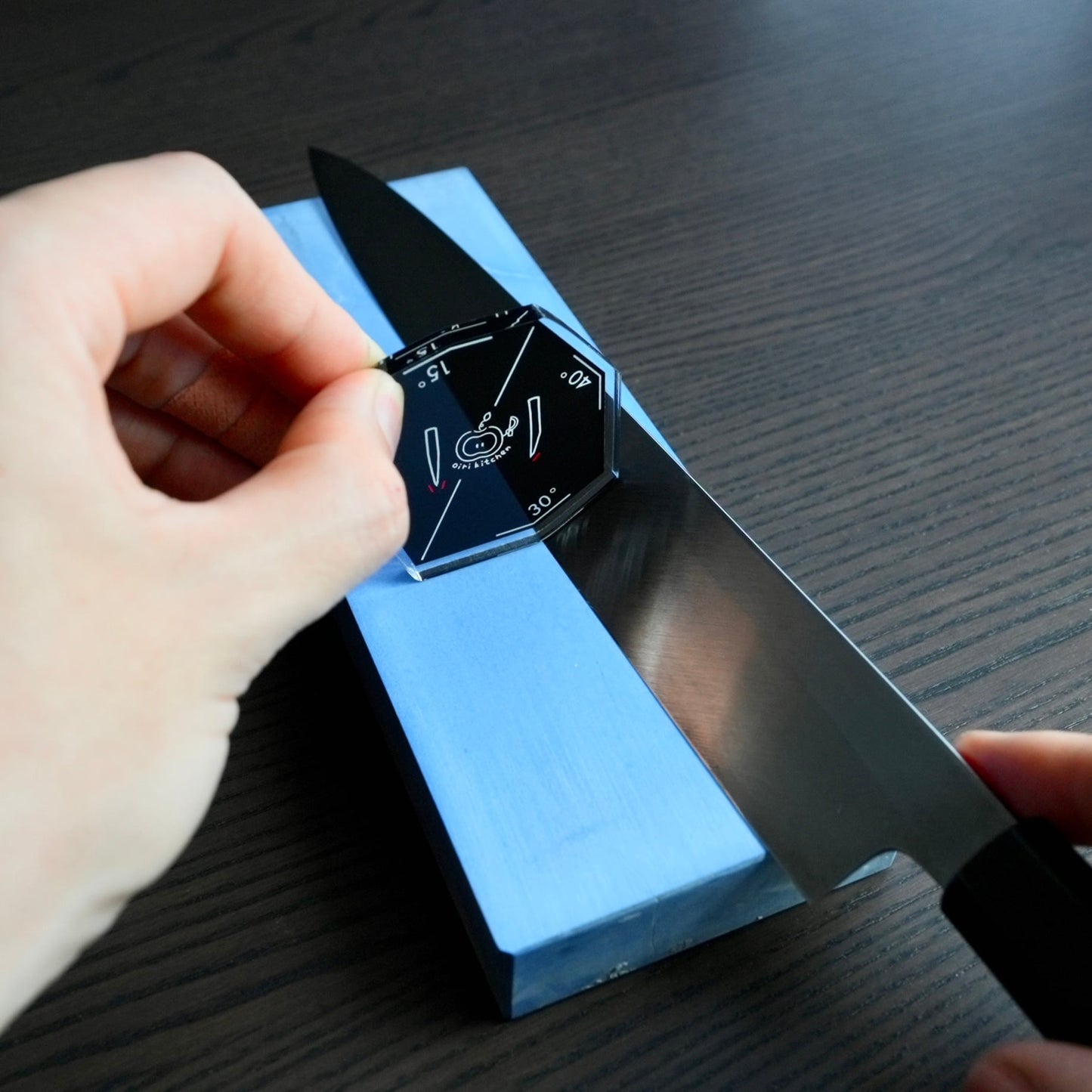 Togipita by Oiri Kitchen - Knife Sharpening Angle Guide