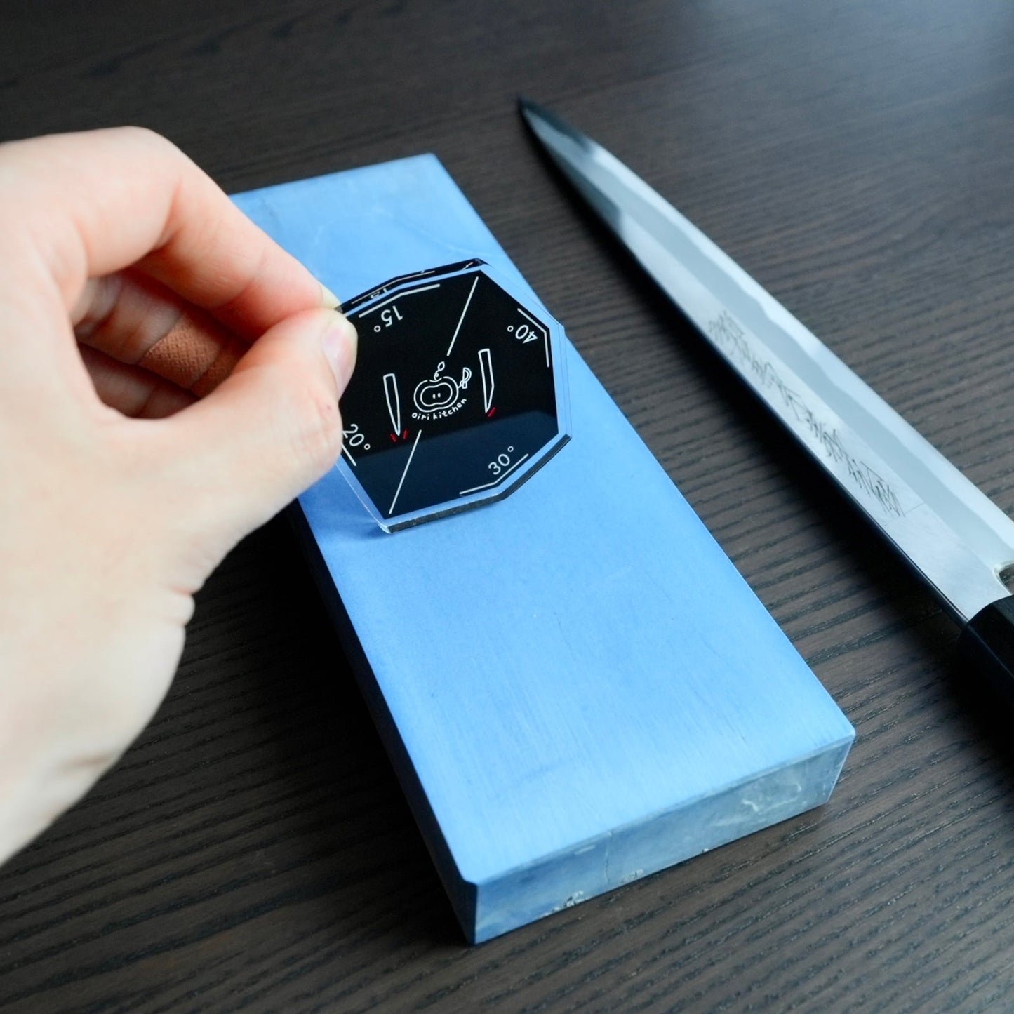 Togipita by Oiri Kitchen - Knife Sharpening Angle Guide