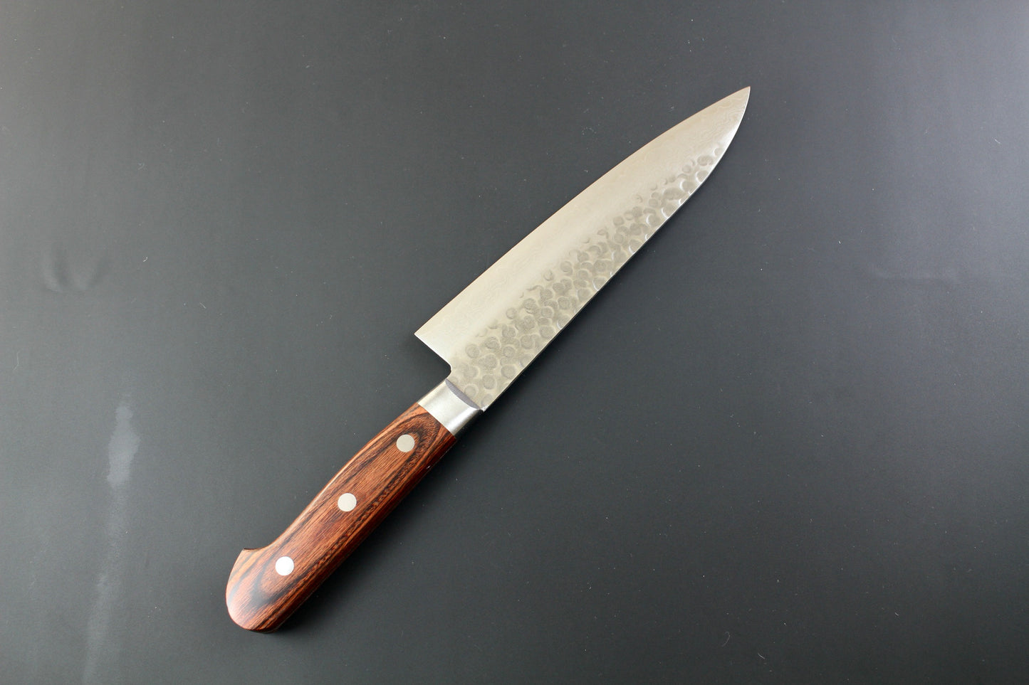 Mikazuki - VG10 hammered damascus Gyuto Knife 180mm