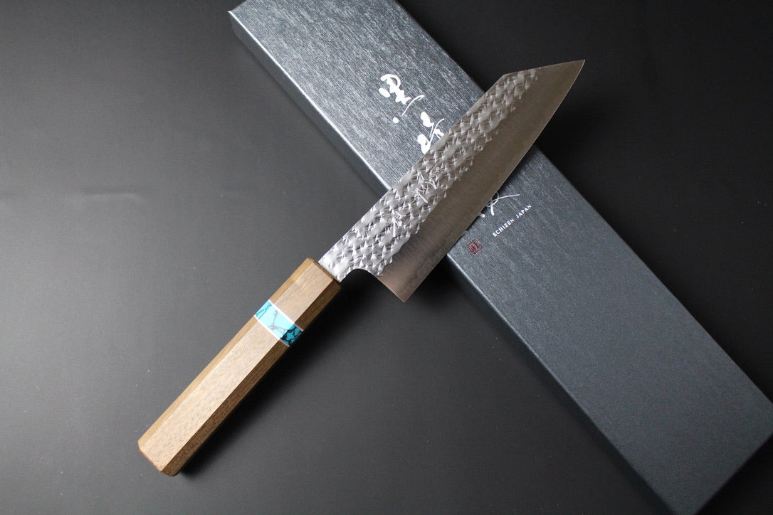 Yu Kurosaki - SG2 Hammered "Senko" Bunka Knife 170mm with walnut handle turquoise ferrule